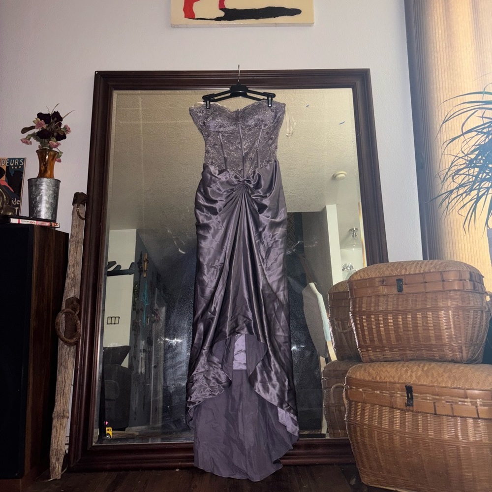 Elegant/ formal dress